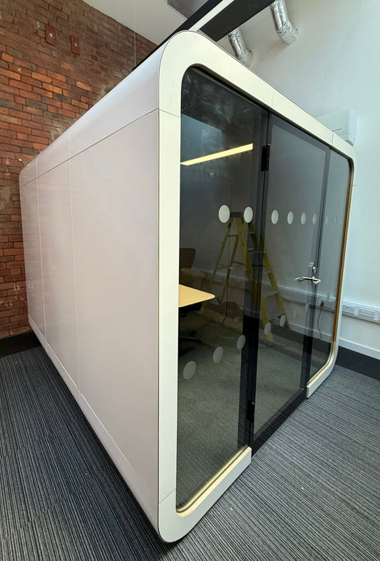 Framery 2Q acoustic 4/6-person privacy workspace Pod