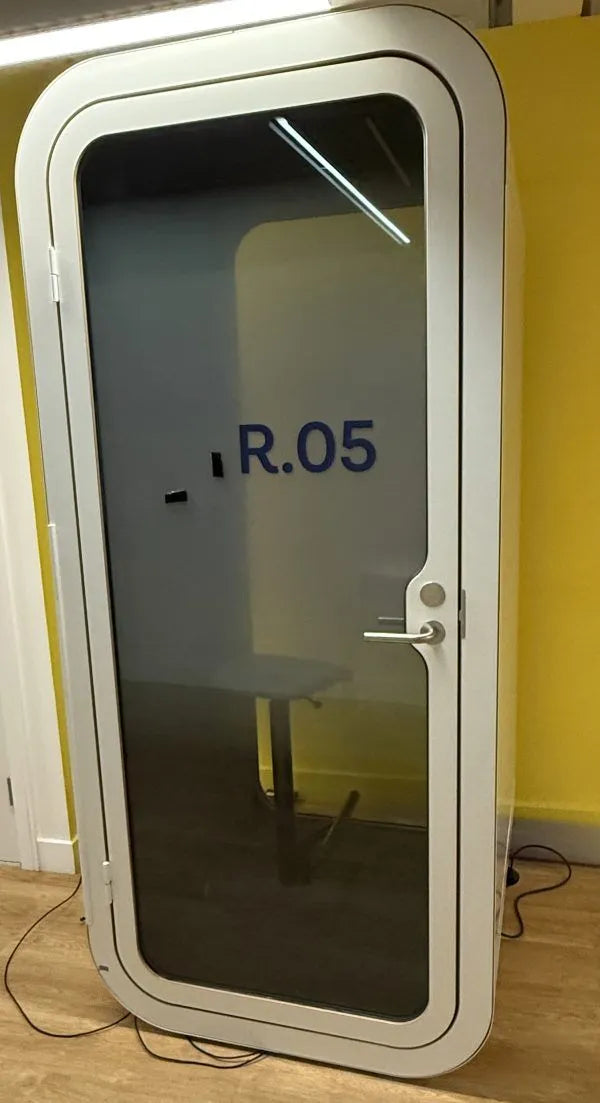 Framery O Pods - Acoustic single-person privacy workspace Pod